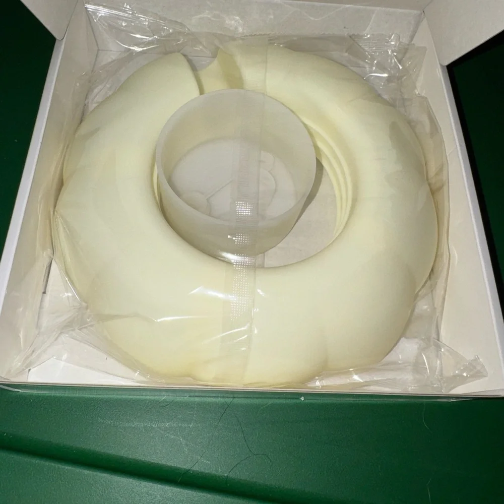 Stanley Tumbler Snack Tray Accessory - Picture 3 of 4